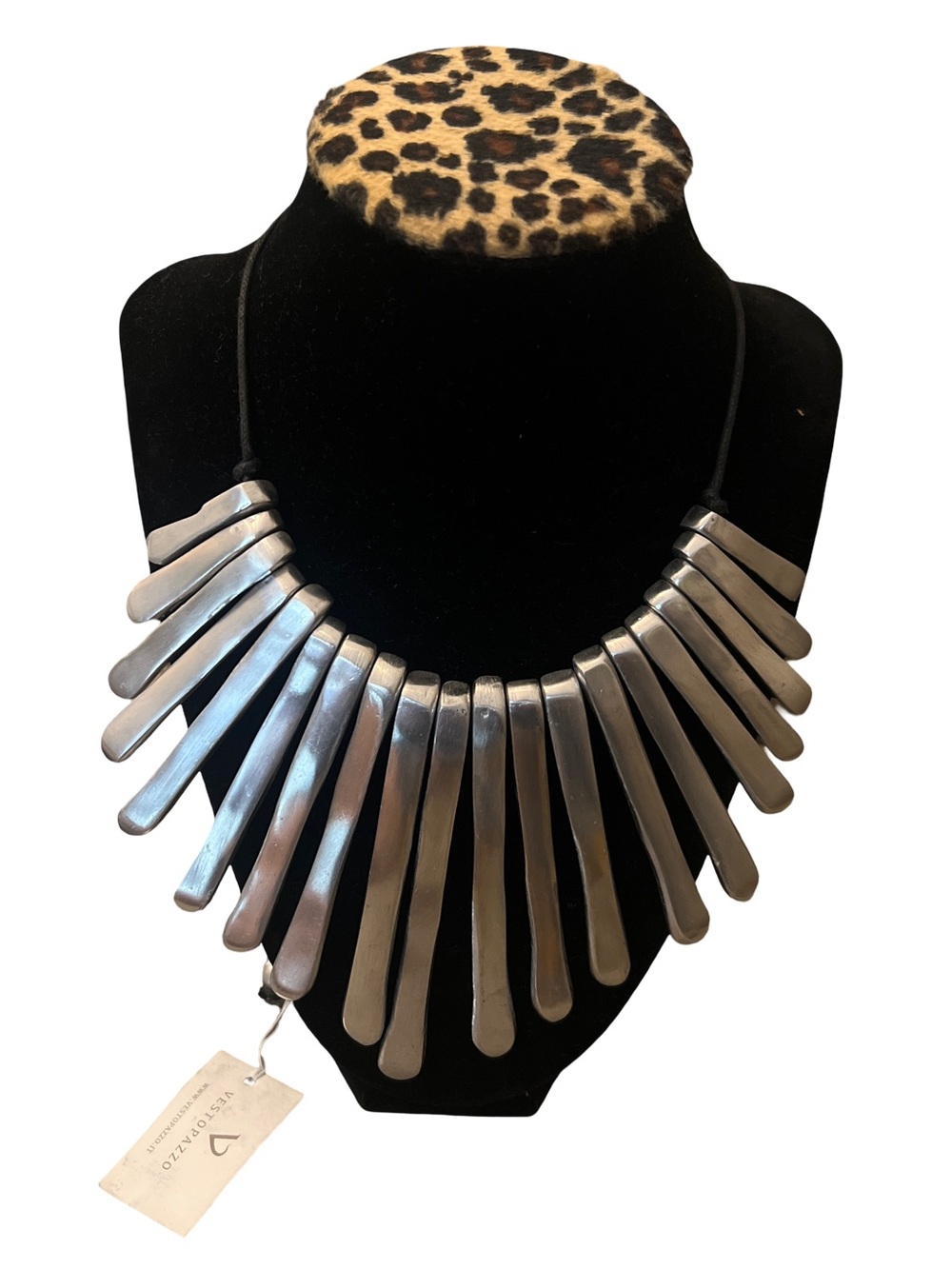 Vestopazzo Collana Baton Statement Silver Tone Aluminum Necklace